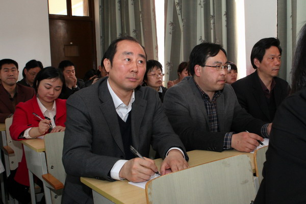 我校名师公开课开讲 李文虎校长参加活动